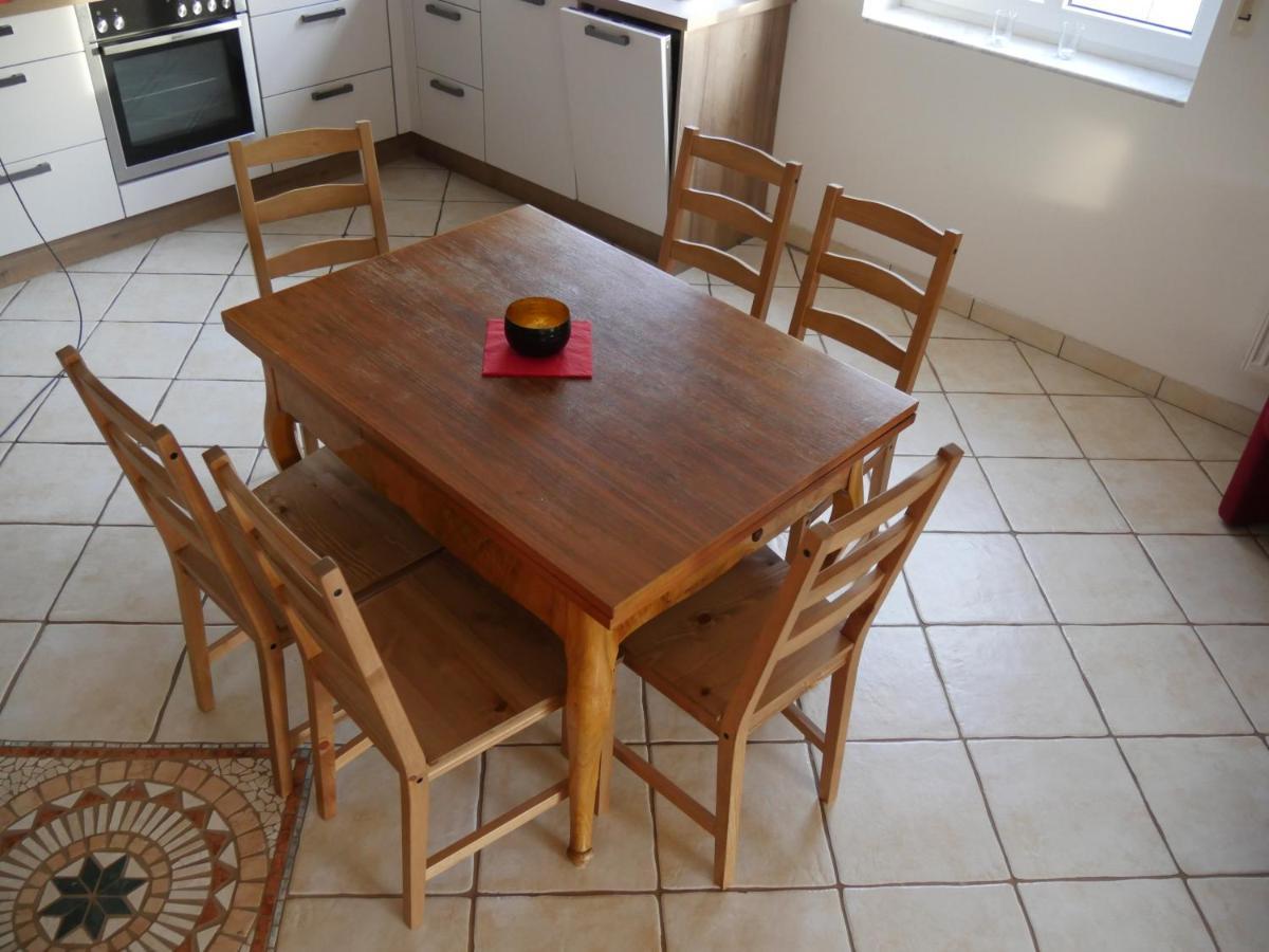 Maisonette-Wohnung In Nuernberg Mit Kamin Luaran gambar