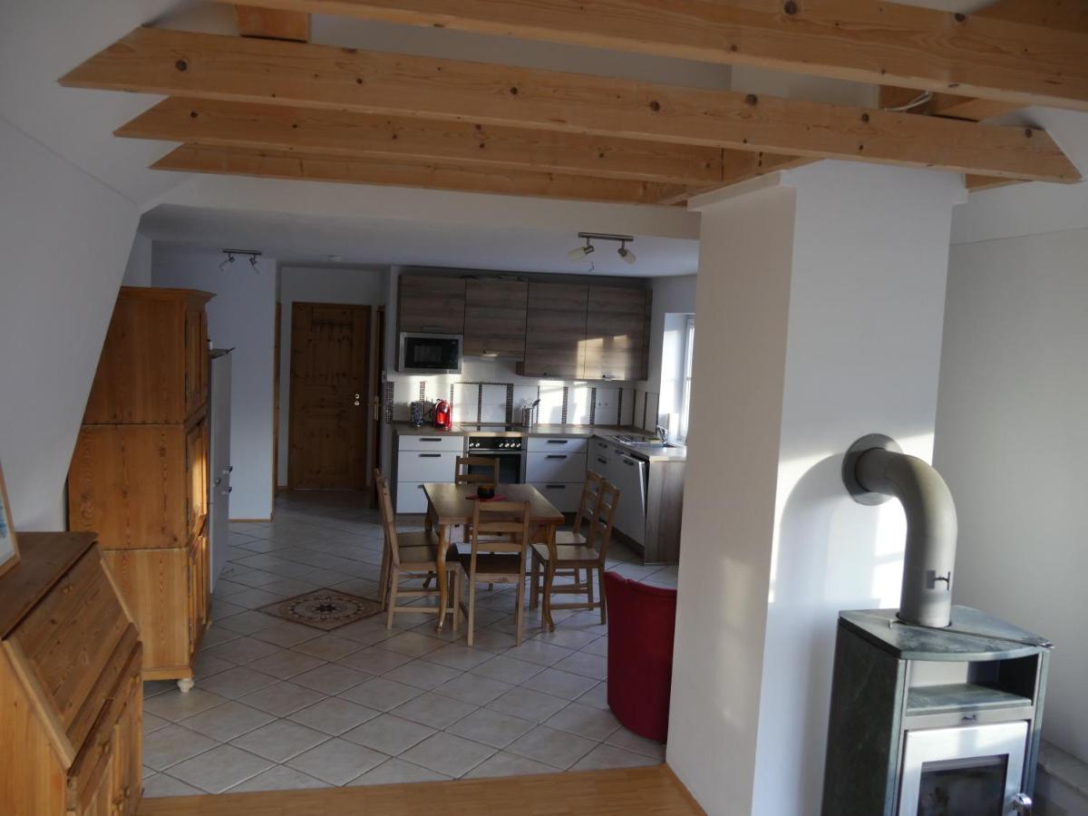 Maisonette-Wohnung In Nuernberg Mit Kamin Luaran gambar